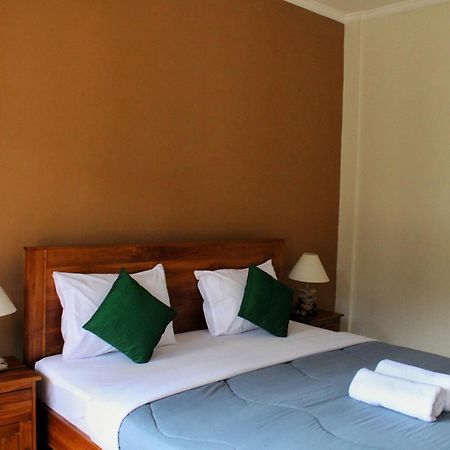 Dharma Sentana Hotel Убуд Екстериор снимка